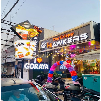 The Crispy Hawkers Outlet at Goraya